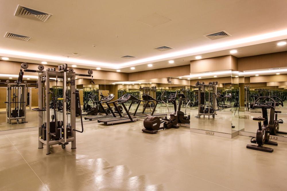 Dedeman Bostanci Istanbul Hotel&Convention Center Esterno foto The gym at the hotel